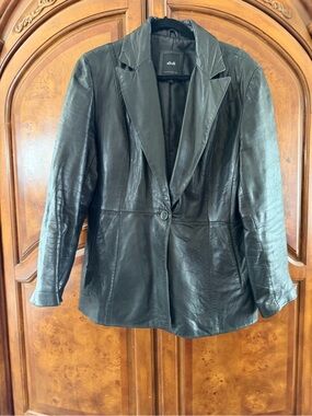 H&M Black Leather Blazer Jacket - Single-Button Tailored Style